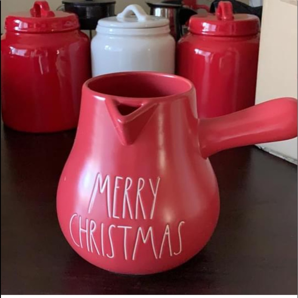 Rae Dunn merry Christmas pot